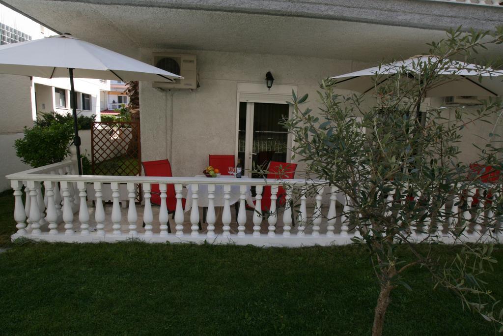 Hotel Kostas Olympiaki Akti Exterior photo